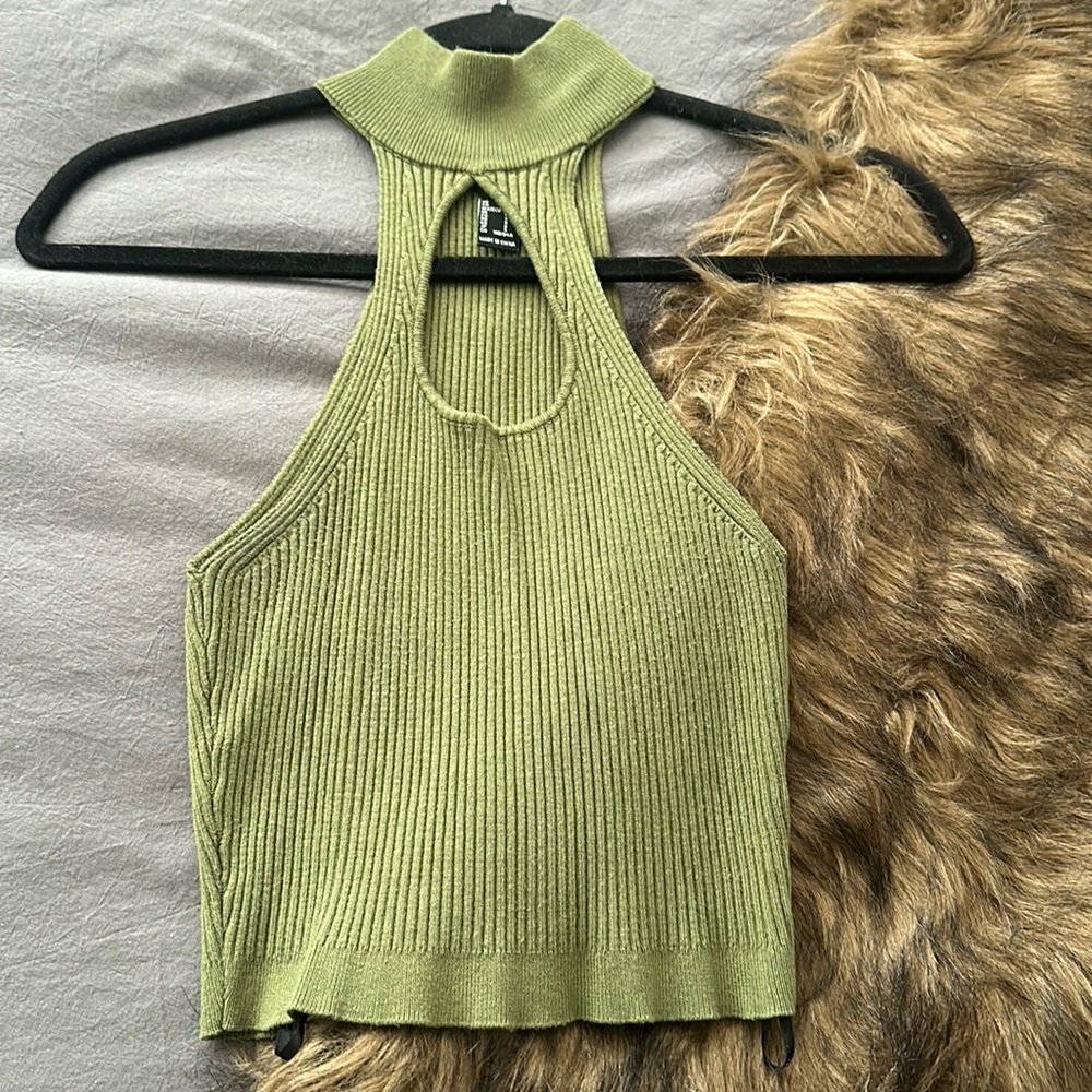 Forever, 21 tank top